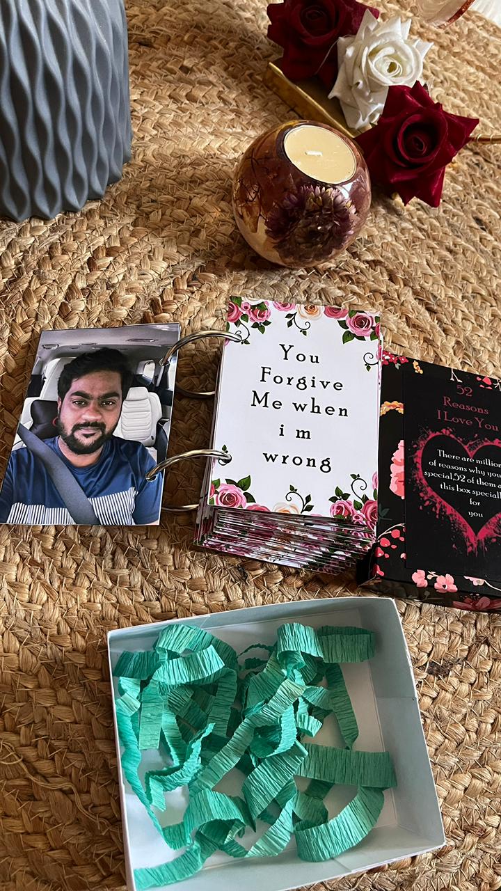 52 resons why i love you booklet with 52 pics