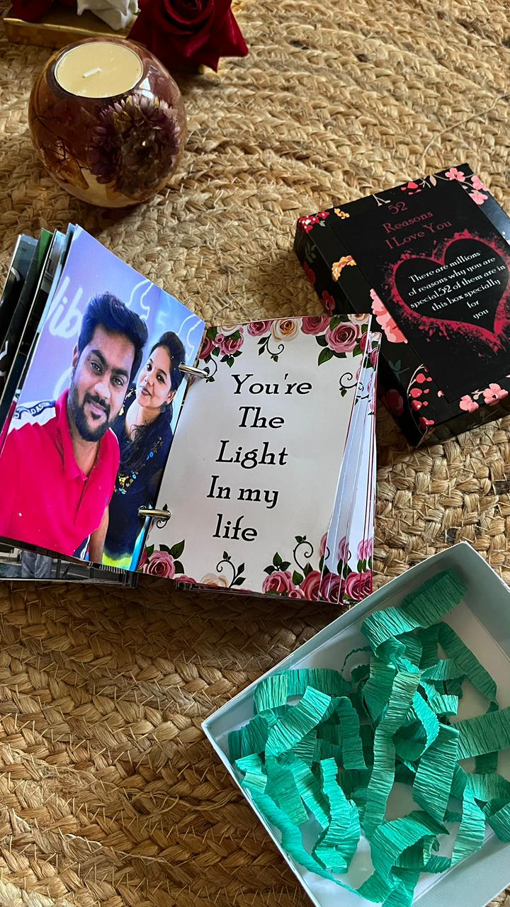 52 resons why i love you booklet with 52 pics